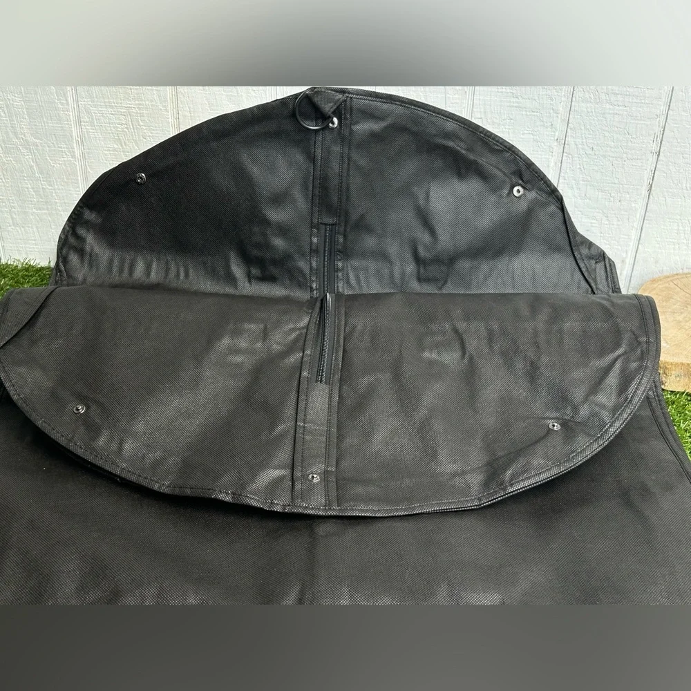 Tumi Travel Garment Bag black suits and dresses, during travel NEW 52” long 23”